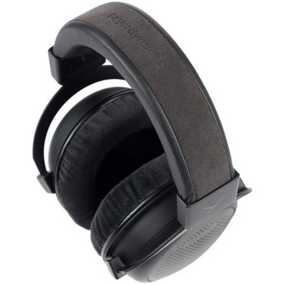 Beyerdynamic T1 High-End Tesla Headphones (3rd Gen) Black - фото 93372