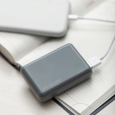 Аккумулятор внешний универсальный Deppa NRG 10000 mAh power bank D-33550 (2USB: 5V-2.1A) Графитовый - фото 53245