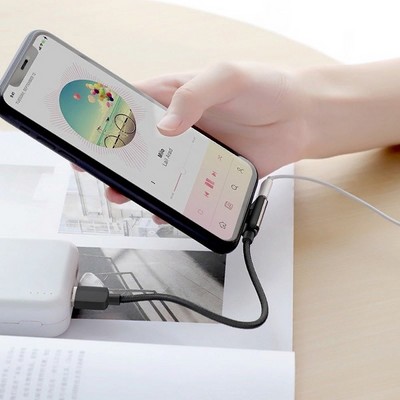 Кабель Hoco LS 28 Lightning digital audio conversion cable (с разъемом для зарядки) (0.25м) Черный - фото 53787