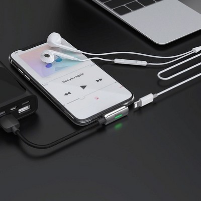 Кабель Hoco LS 28 Lightning digital audio conversion cable (с разъемом для зарядки) (0.25м) Черный - фото 53788