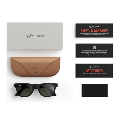 Ray-Ban Wayfarer Matte Black/ Clear to Graphite Green Transitions M/L - фото 78966